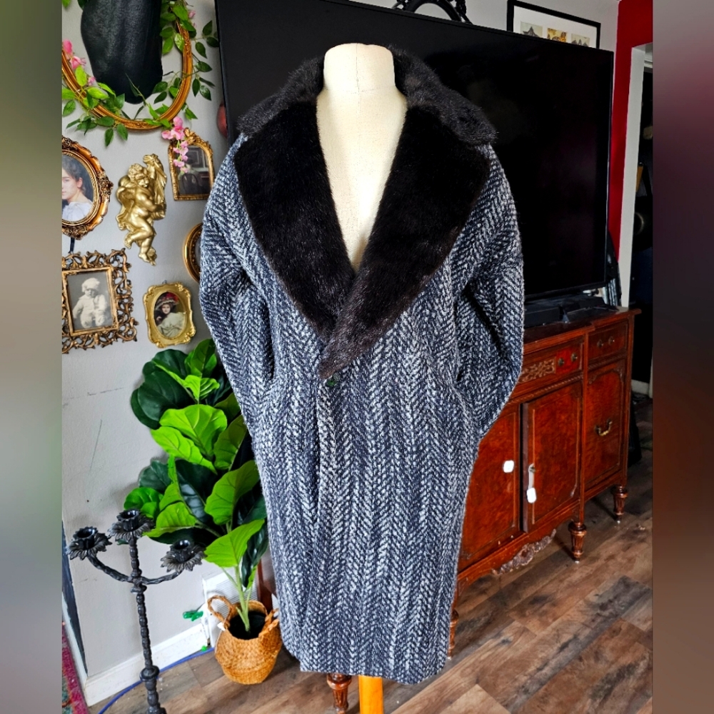 Vintage 70s tweed faux fur coat
